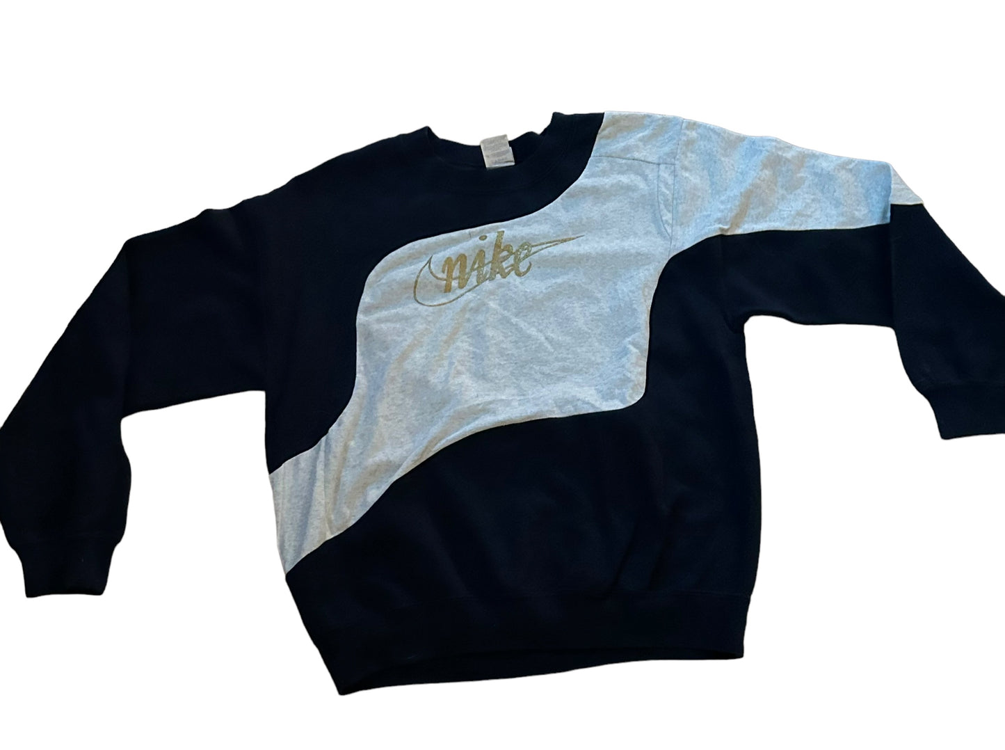 Vintage Wavy Nike Crewneck Size M